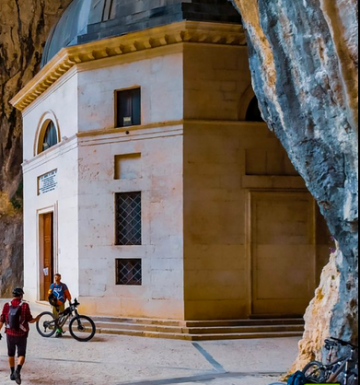 GROTTA FUCILE E BASILICA SAN VITTORE